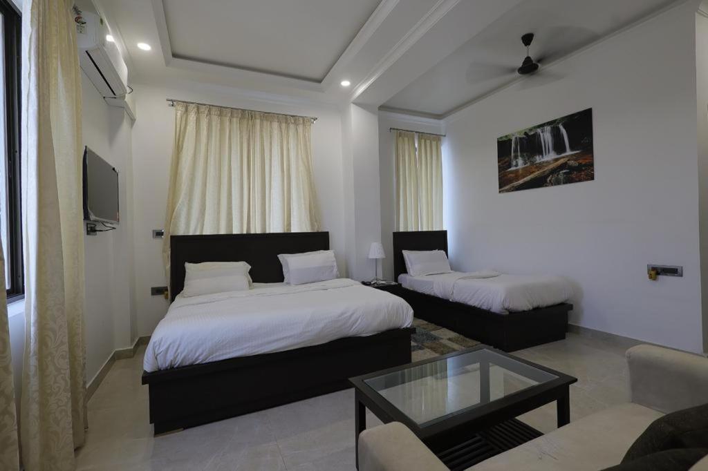 The White Lotus Hotel Gaya Exterior photo